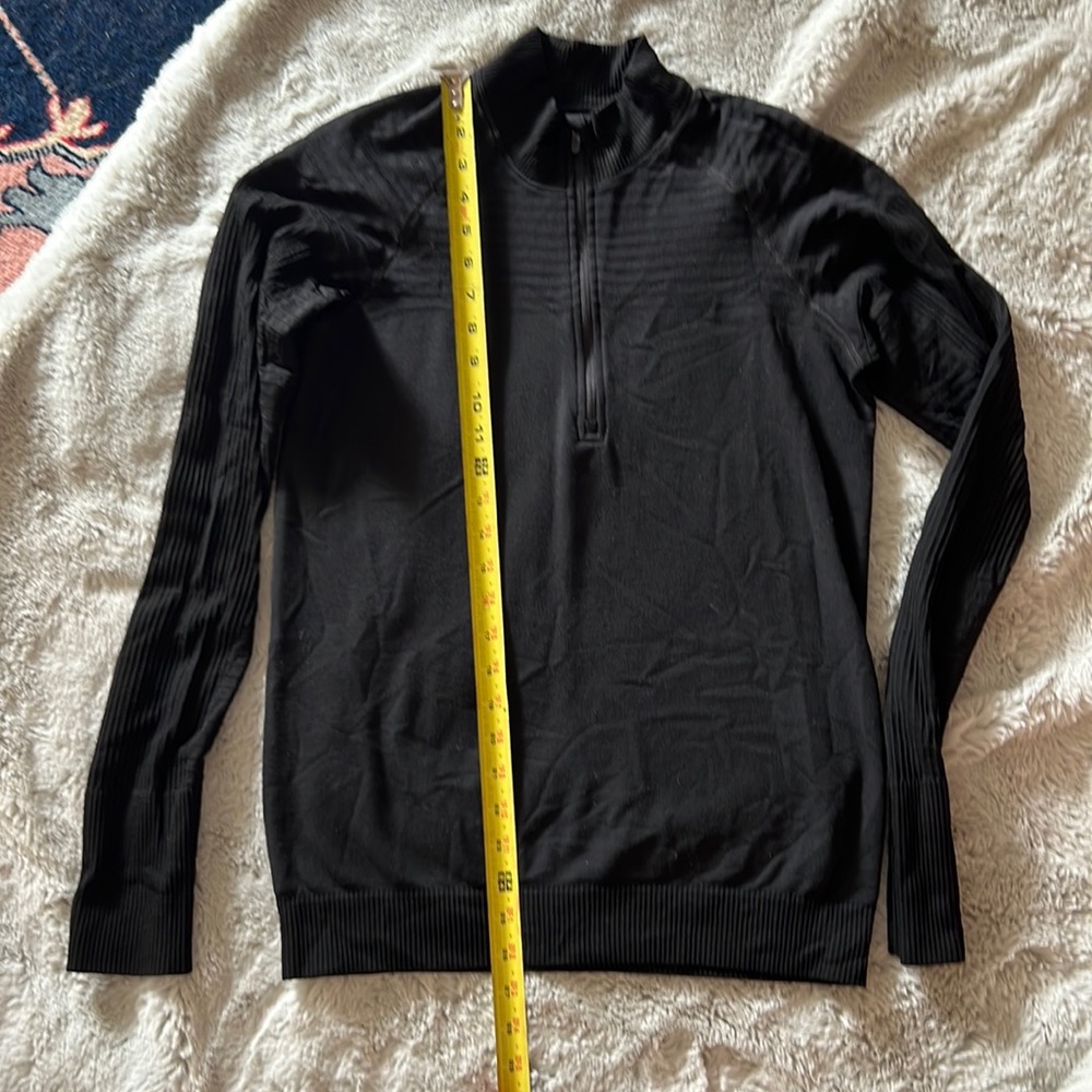 Lululemon half zip pullover, sz 10